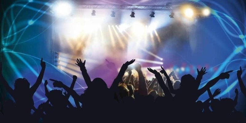 SOBOTNÍ diskotéka s Dj Julkem