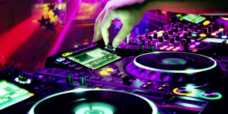 Vánoční diskotéka