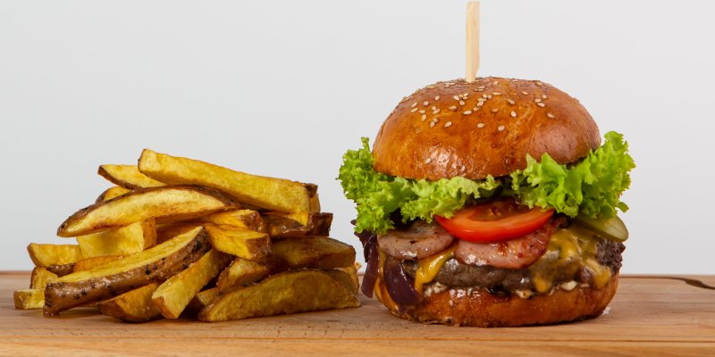 Prodej přes okno a rozvoz menu zdarma! Objednávky nově i ONLINE!